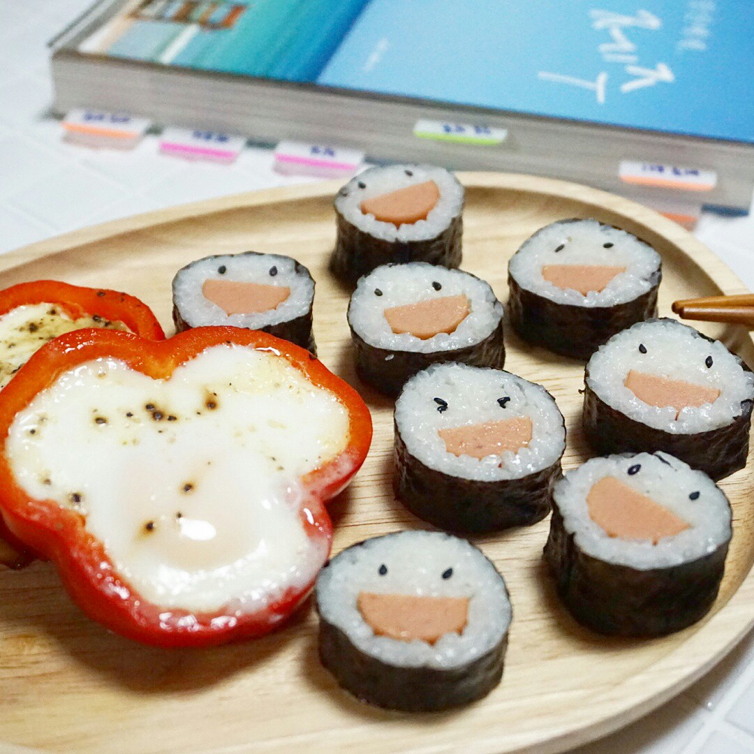 [소풍] 보는 순간 기분좋고, 먹어보면 맛이 좋은 스마일김밥