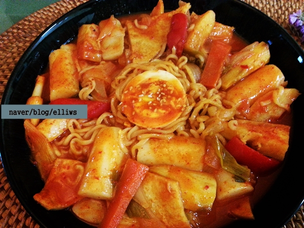 즉석떡볶이...떡볶이 한끼 & 라면으로 두끼 (주말점심)
