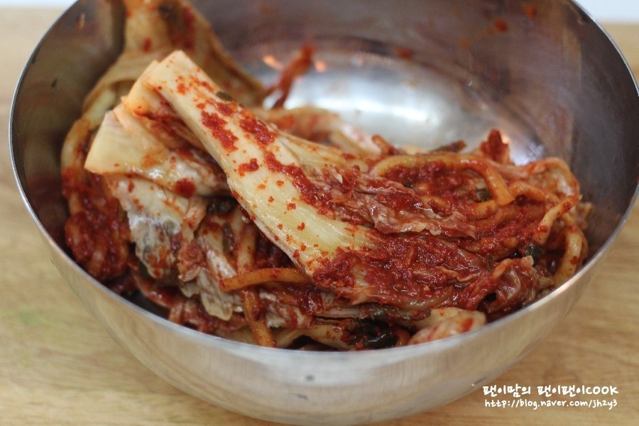 메밀김치전~메밀전 얇게 부치면 아주 맛나요.^^