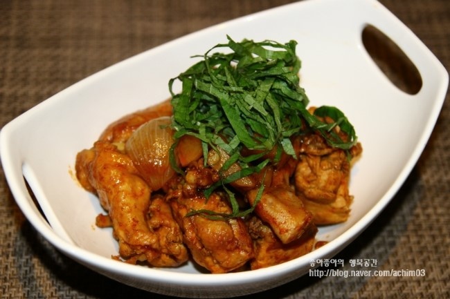 매콤매콤 맛있는 닭볶음탕