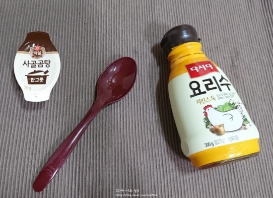 제주도 고기국수의 육수 맛을 백설 사골곰탕, 요리수로 만들어봤어요.