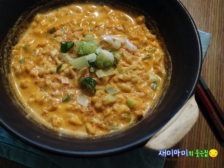 집밥백선생 우유라면:붓지 않는다는데... 밤참으로 어때요?
