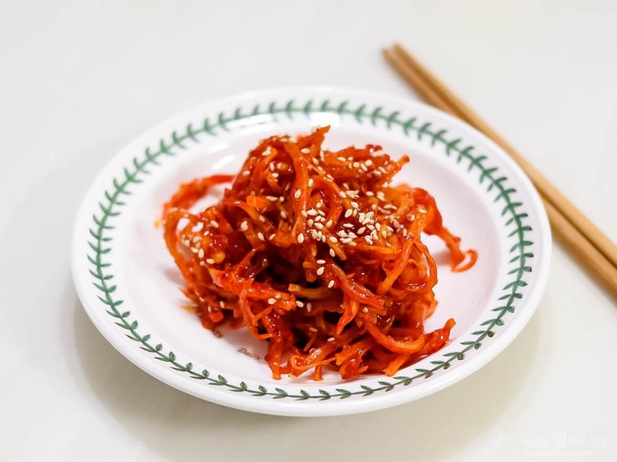 진미채볶음 황금레시피 부드럽고 촉촉하게! 진미채볶음 황금레시피 부드럽고 촉촉하게!
