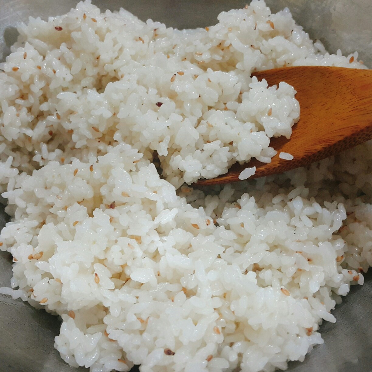 자꾸만 손이가는 마약김밥~^^