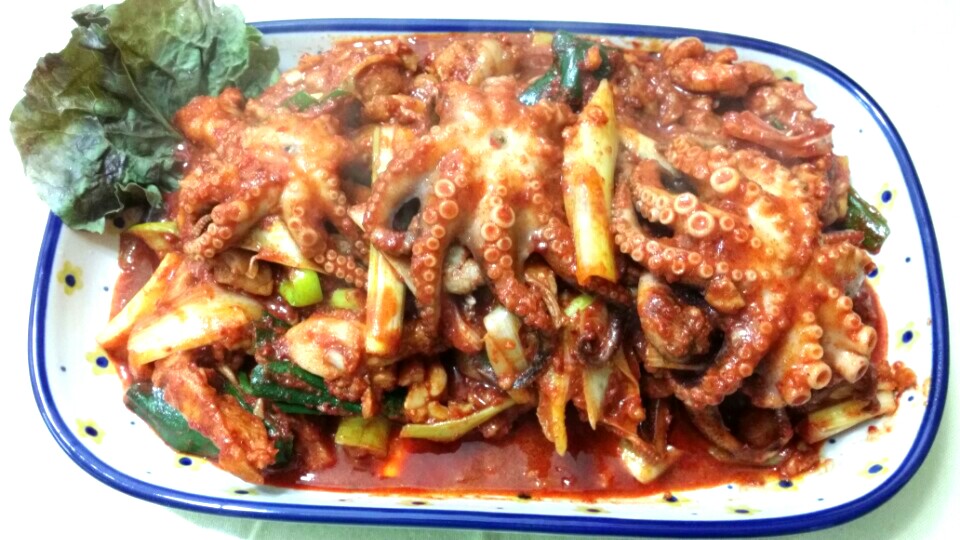 쭈닭이예요주꾸미의탱글함이 보이시나요맛있답니다카톡2449888핸01023693622 