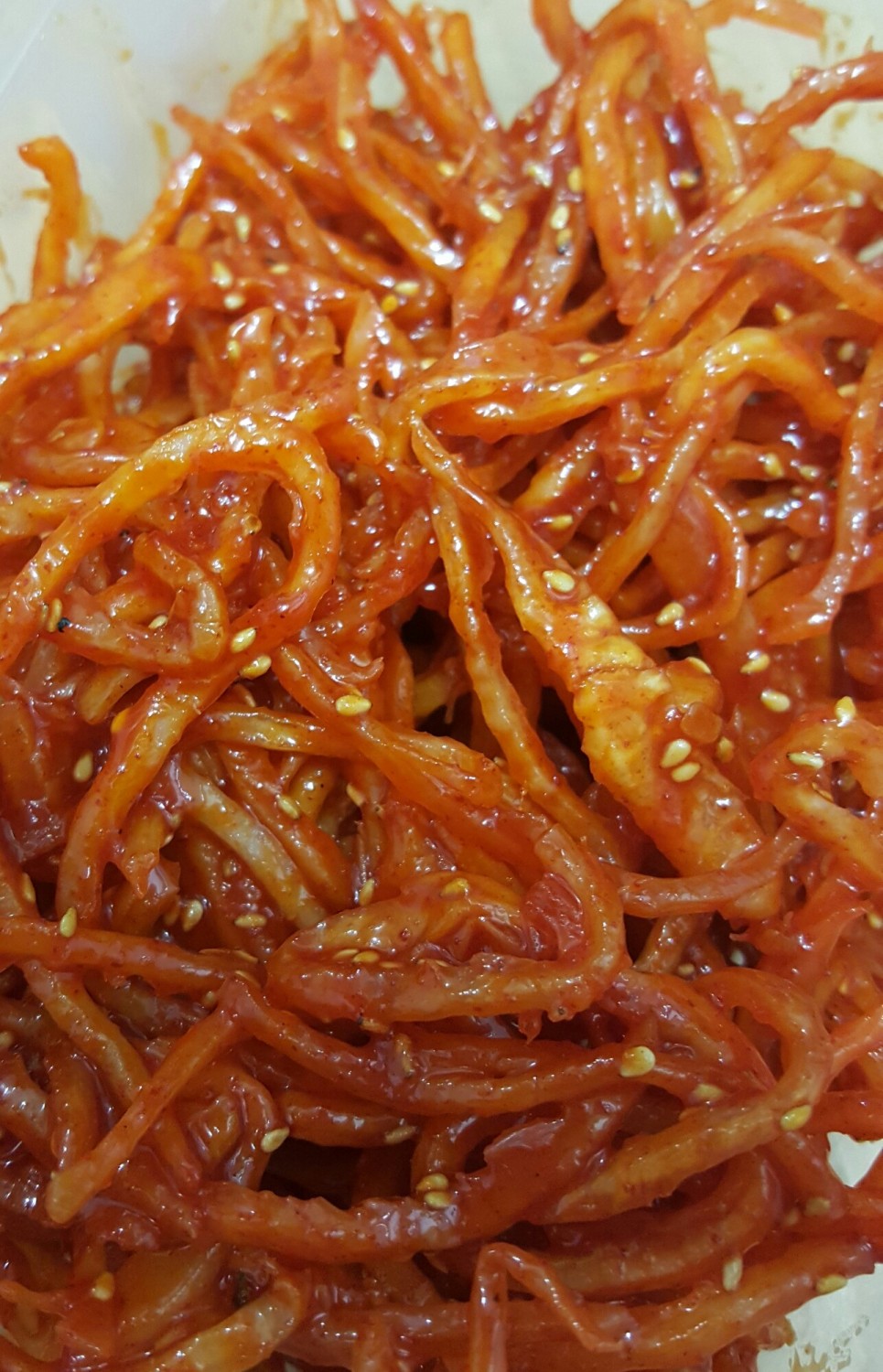 아이들저녁은 한솥도시락 먹고픈대로고르라하닝 잔치상되구 저반찬은버림받았네요ㅋㅋㅋ 오늘도병원가서 수액이라도꼽아야할텐데... 