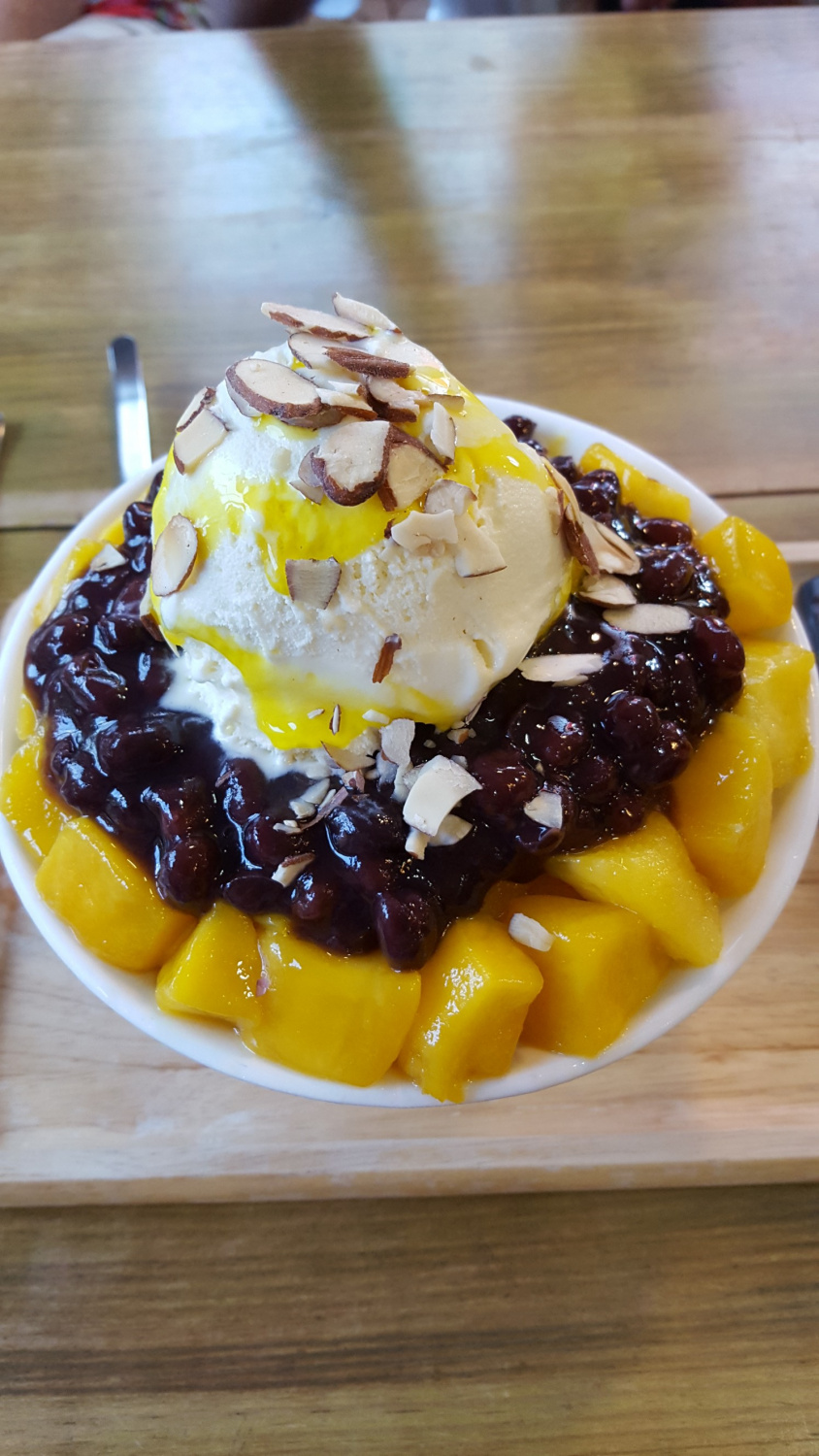 점심ㅡ콩국수먹고~망고빙수먹어요~아ㅡ 13일불금이네요!!ㅋ즐겁게보내기요^^ 